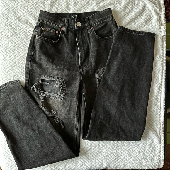 BDG x Urban Outfitters Distressed Boyfriend Jeans size 25 - Picture 3 of 10